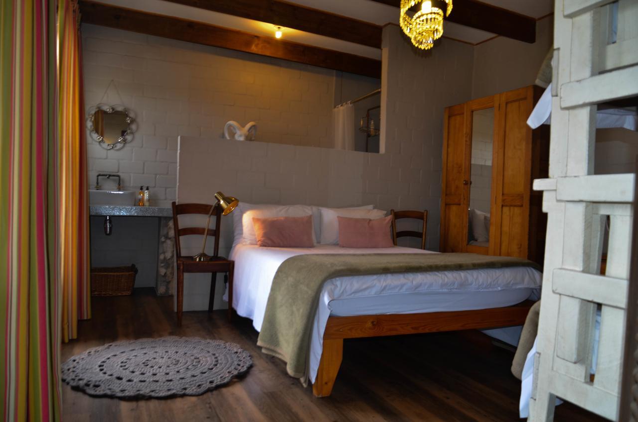 The Stables Accommodation 兰格班 外观 照片