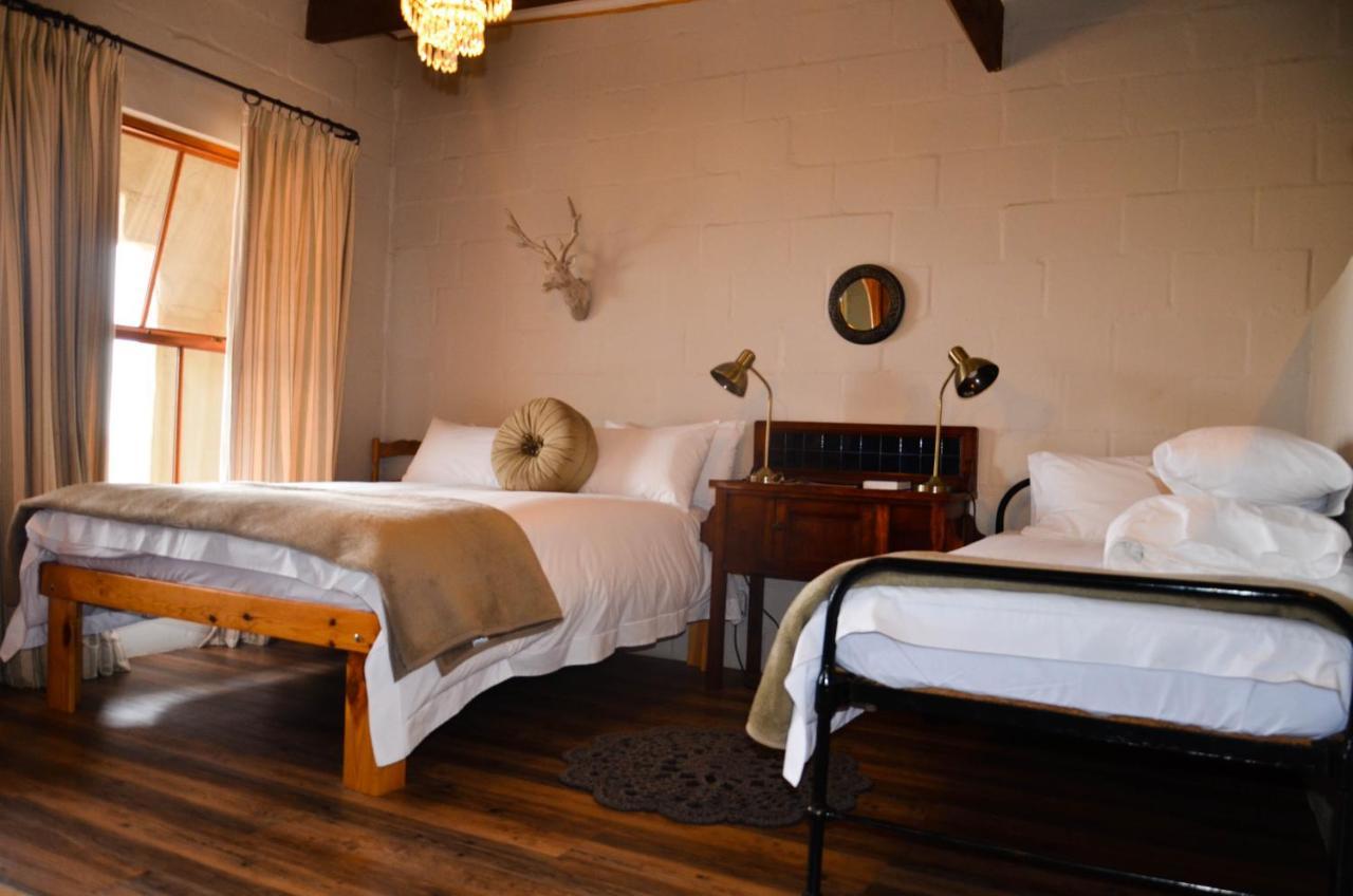 The Stables Accommodation 兰格班 外观 照片