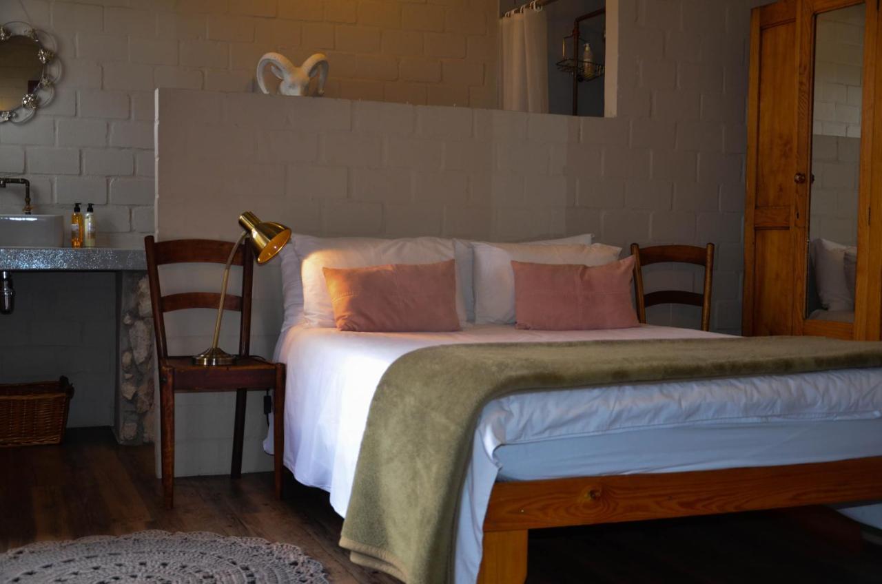 The Stables Accommodation 兰格班 外观 照片