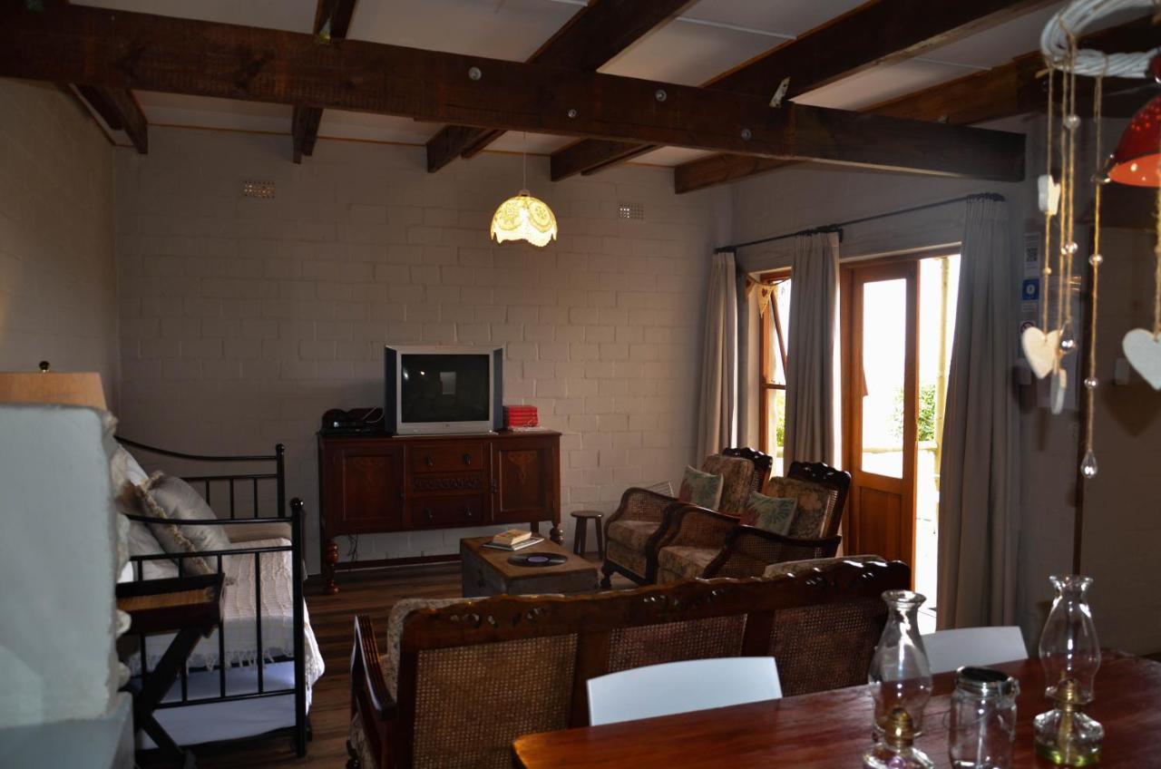 The Stables Accommodation 兰格班 外观 照片